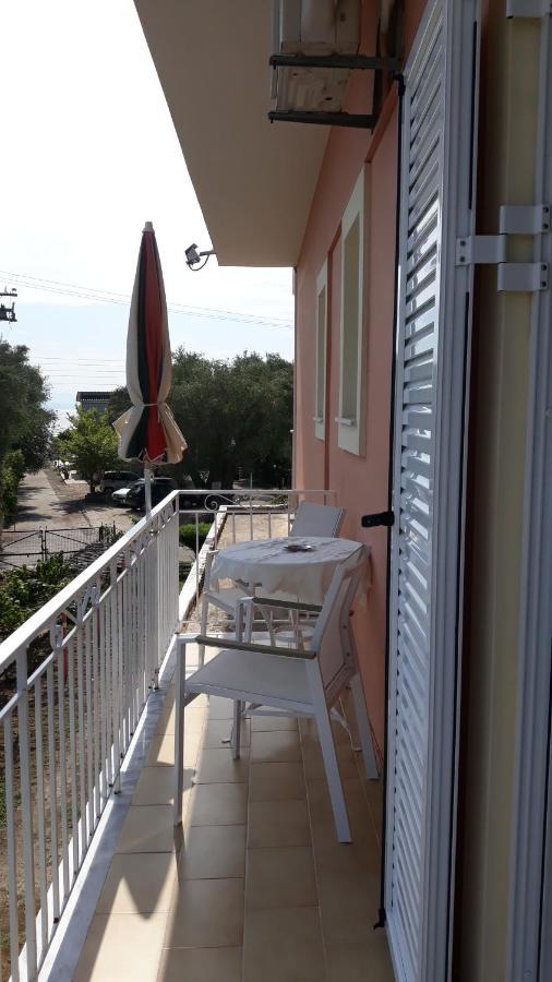 Hotel The Red Dragon Dassia  Exterior foto